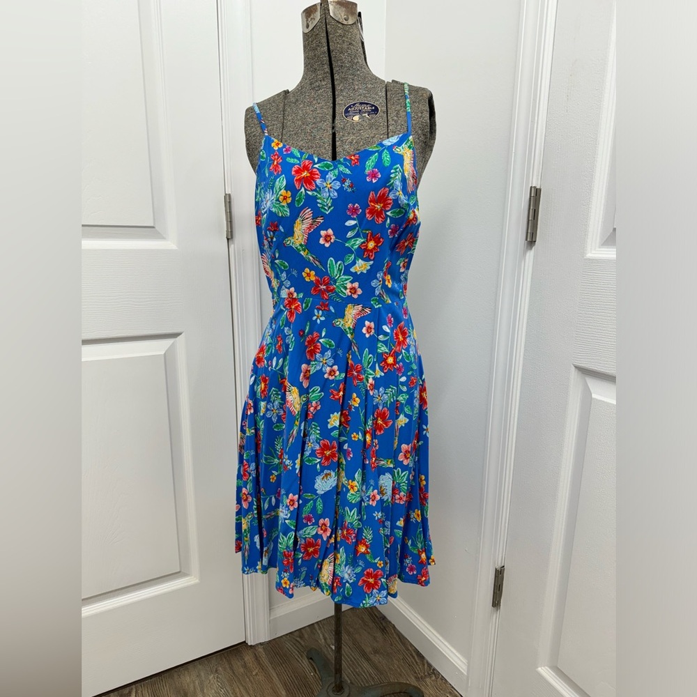 REDUCED 🤍 NWOT Old Navy Blue Flower Sundress Size M